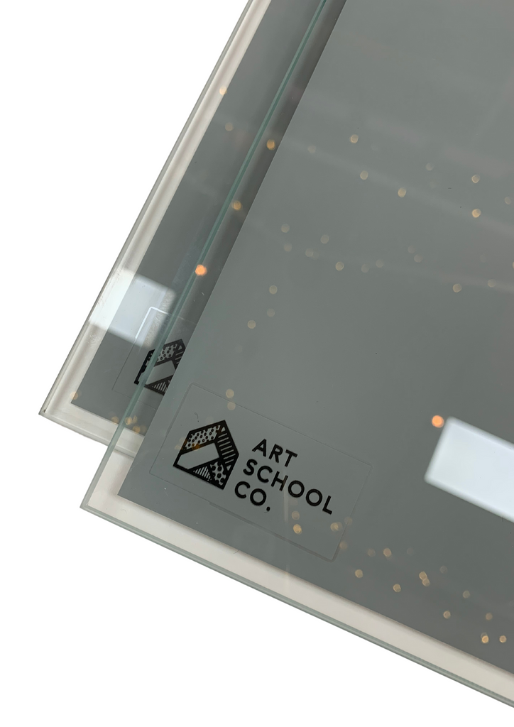 Art School Co's Specially created Glass palett,